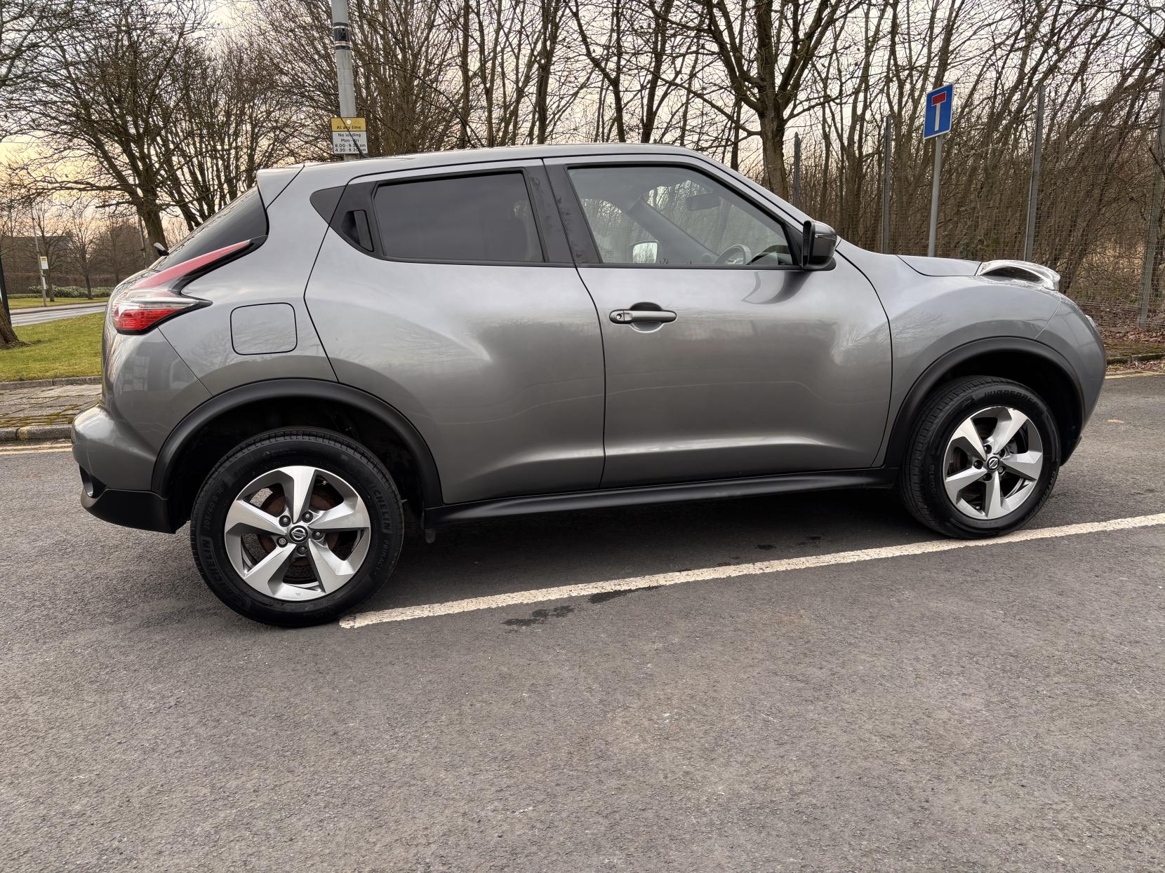 Nissan Juke 1.6 Acenta SUV 5dr Petrol Manual Euro 6 (112 ps)