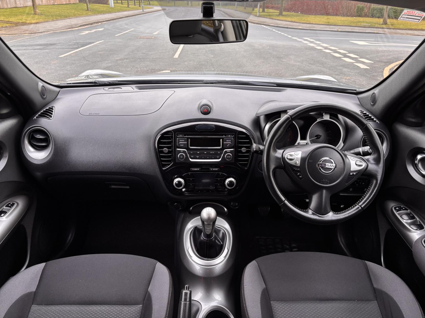 Nissan Juke 1.6 Acenta SUV 5dr Petrol Manual Euro 6 (112 ps)