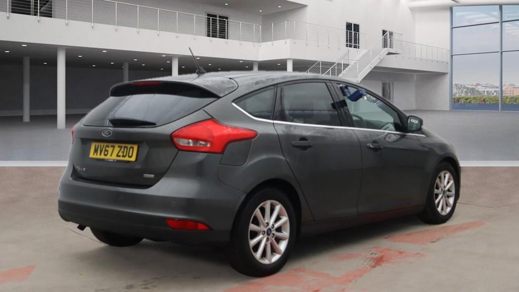 Ford Focus 1.0T EcoBoost Titanium Hatchback 5dr Petrol Manual Euro 6 (s/s) (125 ps)