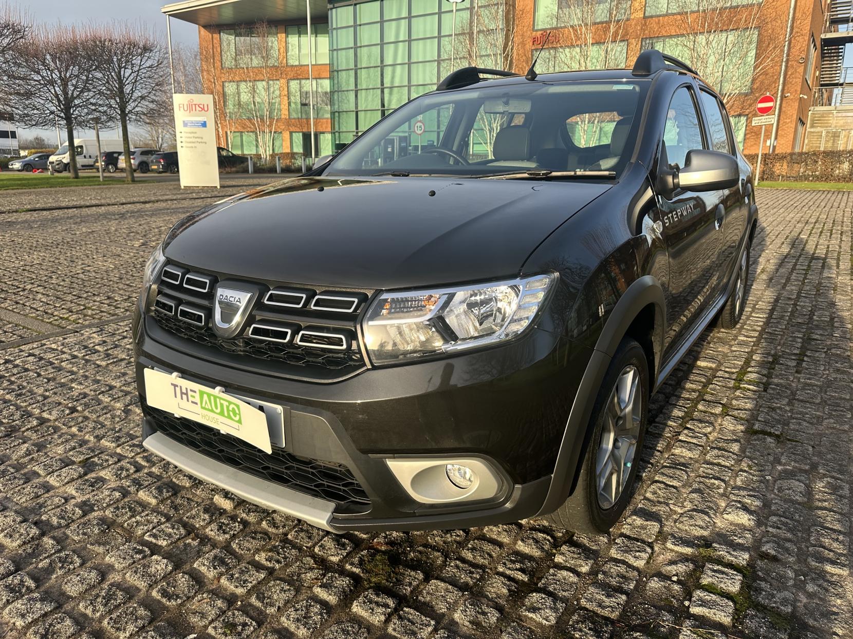 Dacia Sandero Stepway 1.5 dCi Laureate Hatchback 5dr Diesel Manual Euro 6 (s/s) (90 ps)