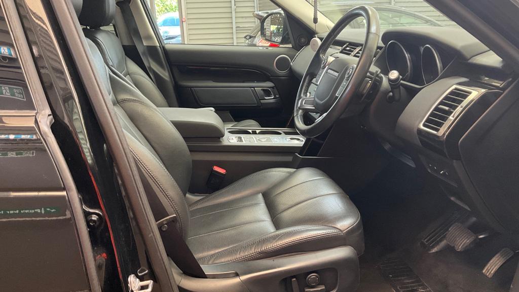 Land Rover Discovery 3.0 TD V6 SE SUV 5dr Diesel Auto 4WD Euro 6 (s/s) (258 ps)