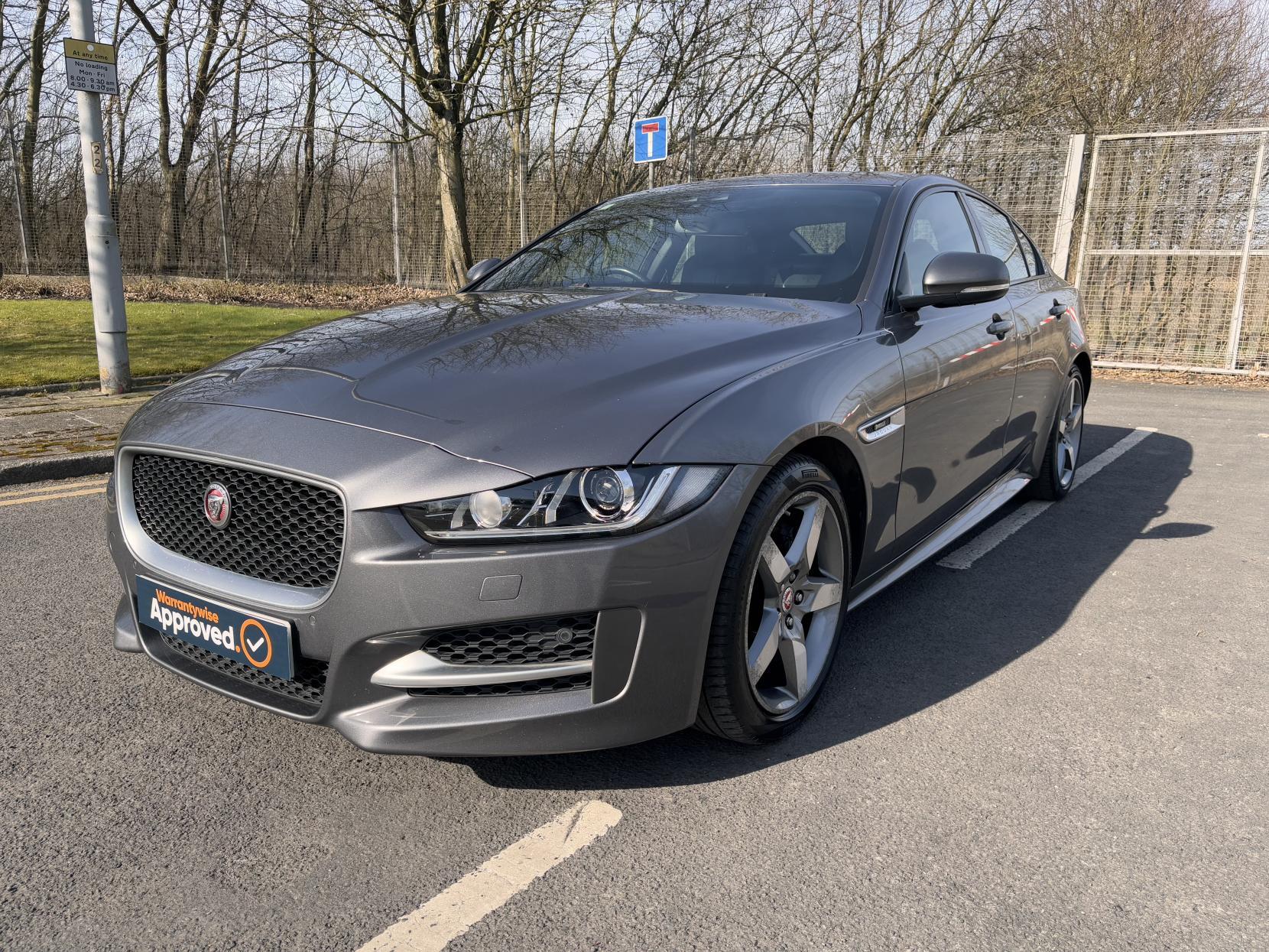 Jaguar XE 2.0d R-Sport Saloon 4dr Diesel Auto Euro 6 (s/s) (180 ps)