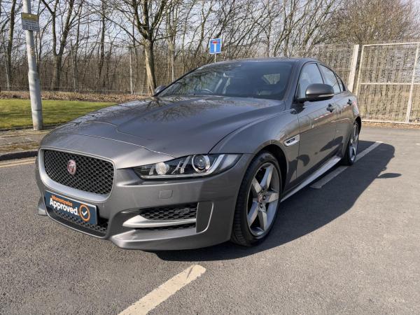Jaguar XE 2.0d R-Sport Saloon 4dr Diesel Auto Euro 6 (s/s) (180 ps)