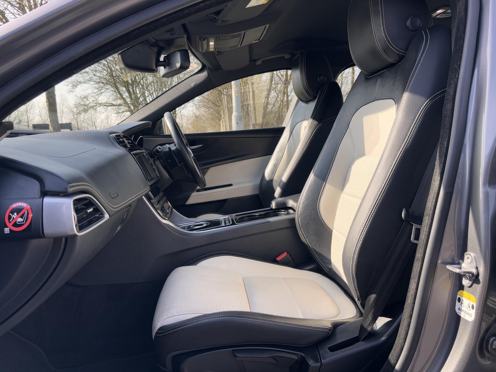Jaguar XE 2.0d R-Sport Saloon 4dr Diesel Auto Euro 6 (s/s) (180 ps)