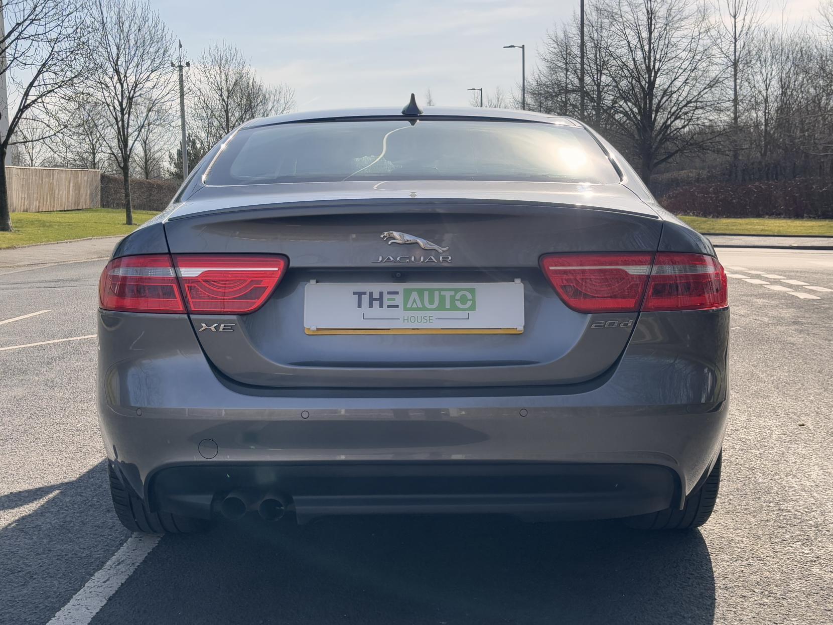 Jaguar XE 2.0d R-Sport Saloon 4dr Diesel Auto Euro 6 (s/s) (180 ps)