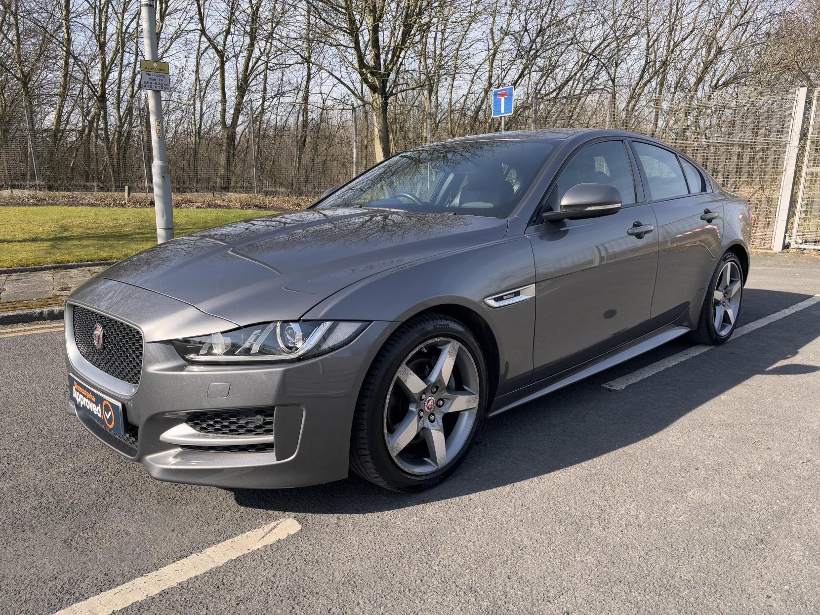 Jaguar XE 2.0d R-Sport Saloon 4dr Diesel Auto Euro 6 (s/s) (180 ps)