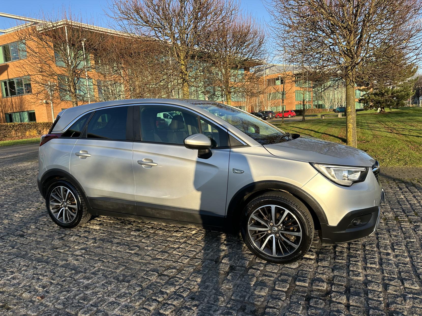 Vauxhall Crossland X 1.2 Elite SUV 5dr Petrol Manual Euro 6 (83 ps)