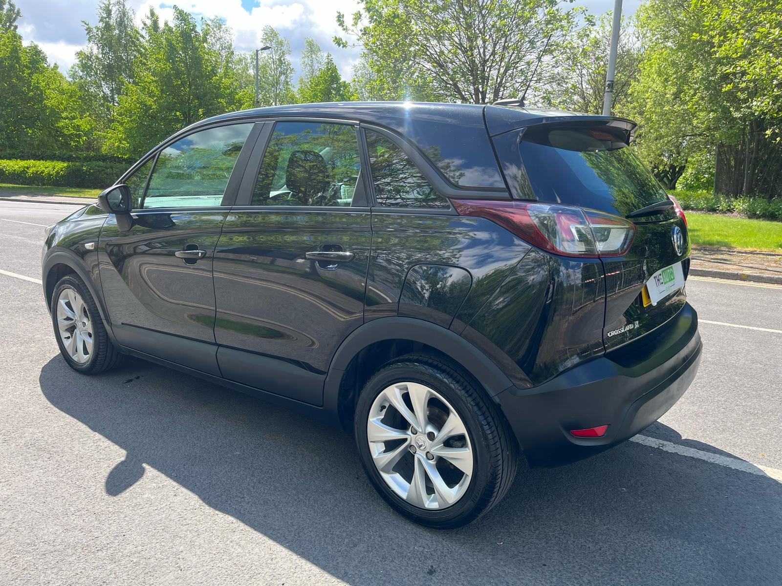 Vauxhall Crossland X 1.2 Turbo ecoTEC GPF SE SUV 5dr Petrol Manual Euro 6 (s/s) (110 ps)