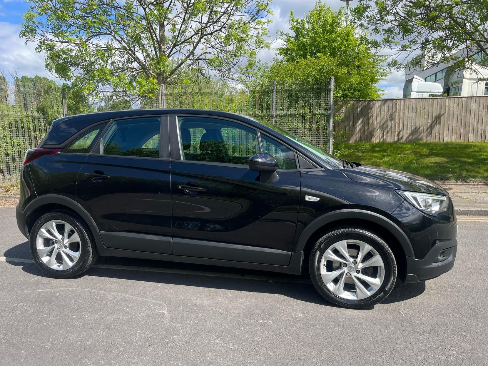 Vauxhall Crossland X 1.2 Turbo ecoTEC GPF SE SUV 5dr Petrol Manual Euro 6 (s/s) (110 ps)