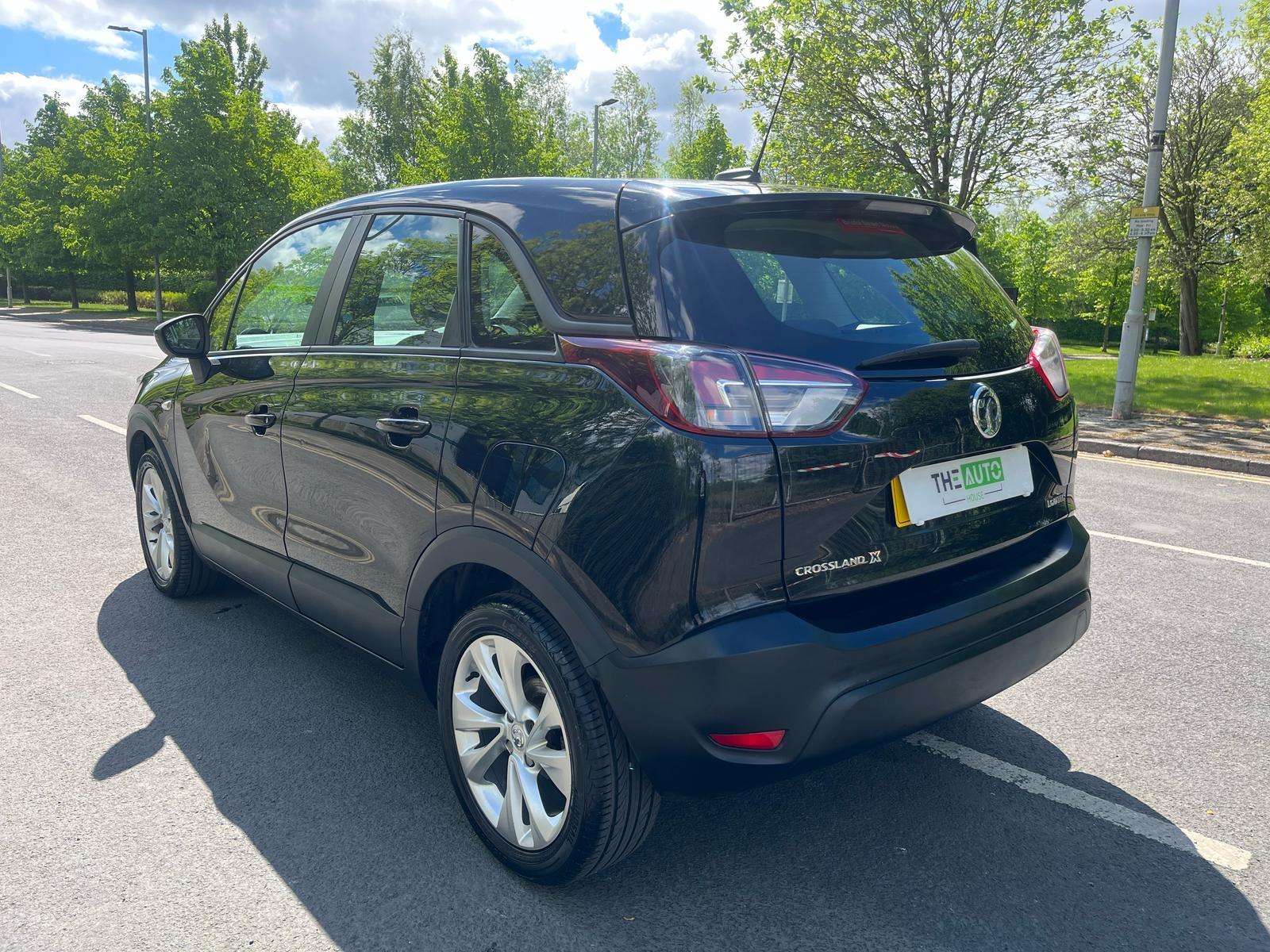 Vauxhall Crossland X 1.2 Turbo ecoTEC GPF SE SUV 5dr Petrol Manual Euro 6 (s/s) (110 ps)