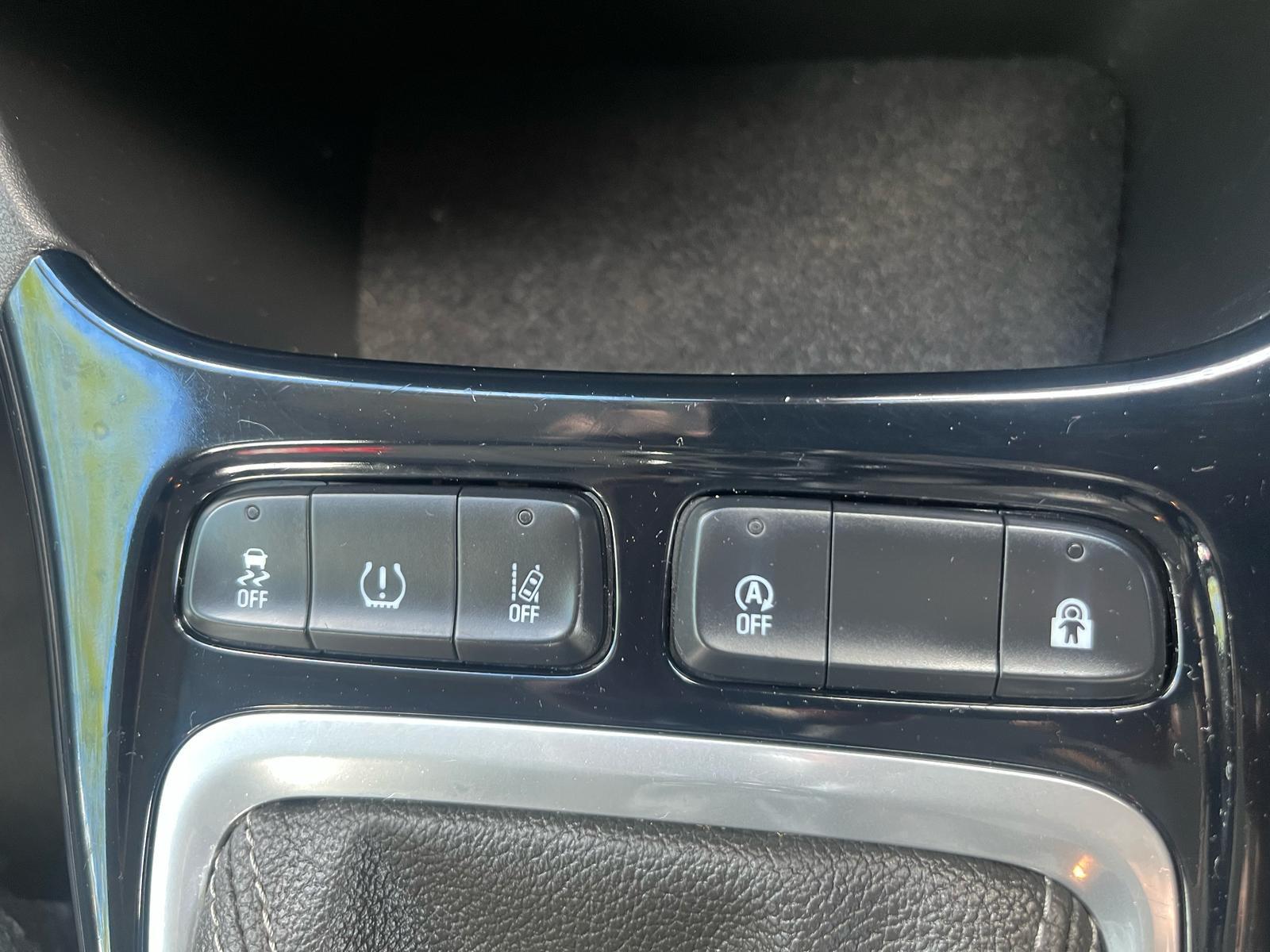 Vauxhall Crossland X 1.2 Turbo ecoTEC GPF SE SUV 5dr Petrol Manual Euro 6 (s/s) (110 ps)