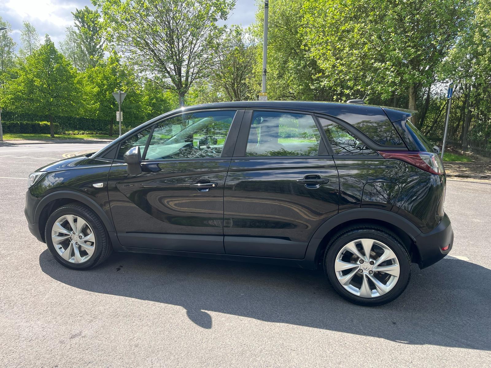 Vauxhall Crossland X 1.2 Turbo ecoTEC GPF SE SUV 5dr Petrol Manual Euro 6 (s/s) (110 ps)