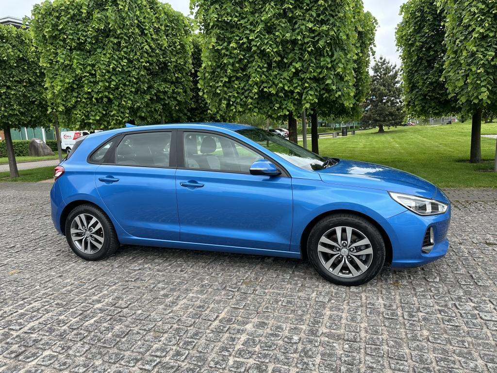 Hyundai I30 DIESEL HATCHBACK 1.6 CRDI SE NAV 5DR Manual