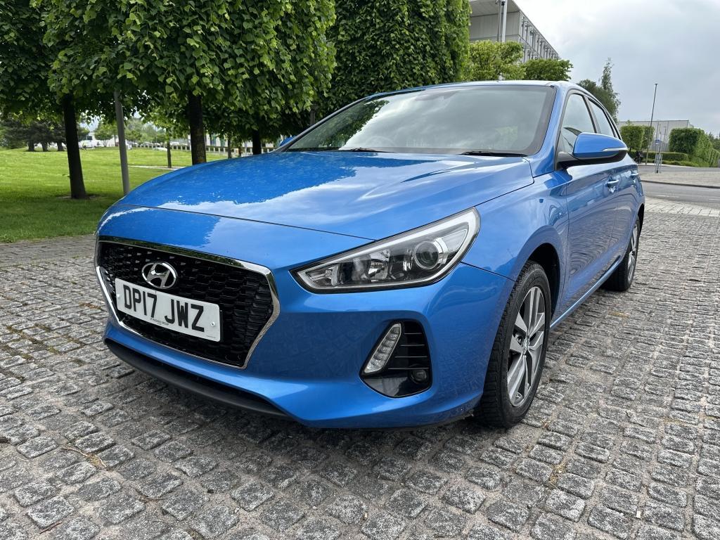 Hyundai I30 DIESEL HATCHBACK 1.6 CRDI SE NAV 5DR Manual