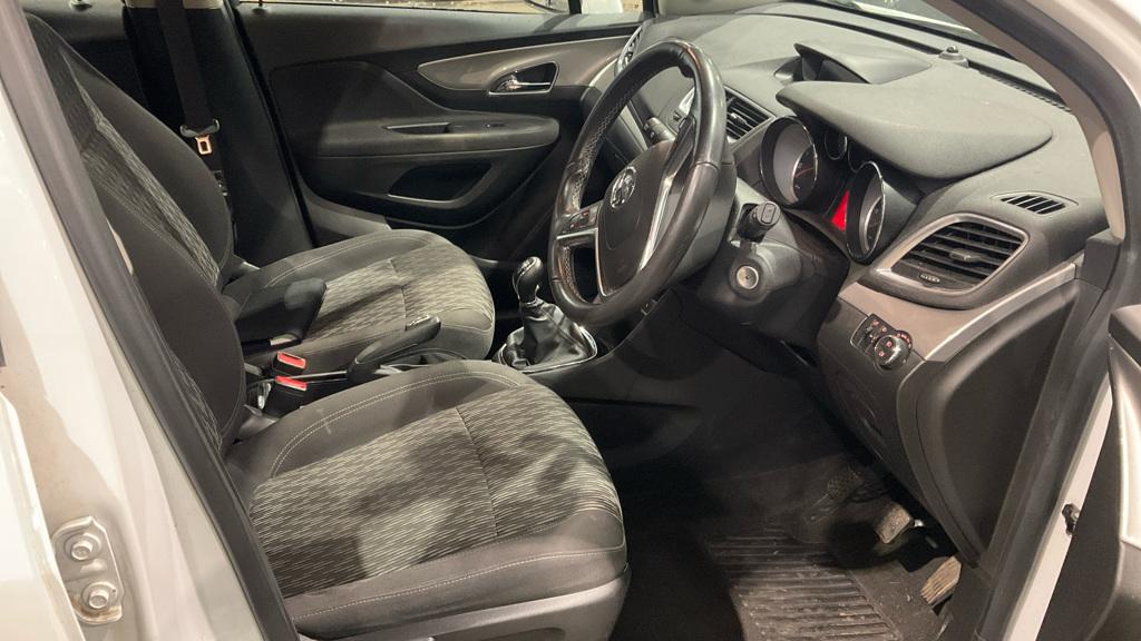 Vauxhall Mokka 1.6i Exclusiv SUV 5dr Petrol Manual 2WD Euro 6 (s/s) (115 ps)