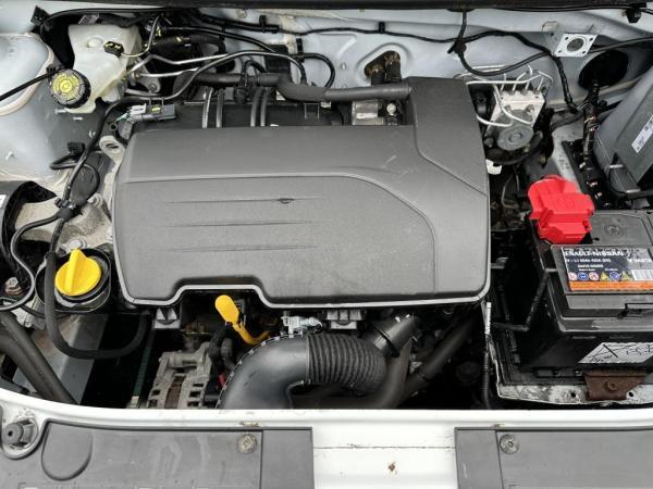 Dacia Sandero 1.2 Ambiance Hatchback 5dr Petrol Manual Euro 5 (75 ps)