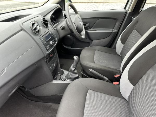 Dacia Sandero 1.2 Ambiance Hatchback 5dr Petrol Manual Euro 5 (75 ps)