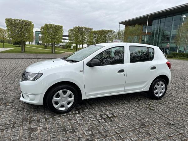 Dacia Sandero 1.2 Ambiance Hatchback 5dr Petrol Manual Euro 5 (75 ps)