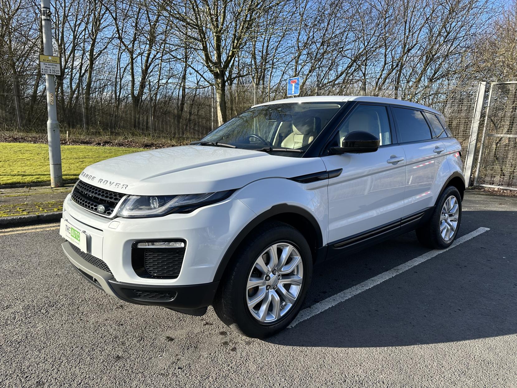 Land Rover Range Rover Evoque 2.0 TD4 SE Tech SUV 5dr Diesel Manual 4WD Euro 6 (s/s) (180 ps)