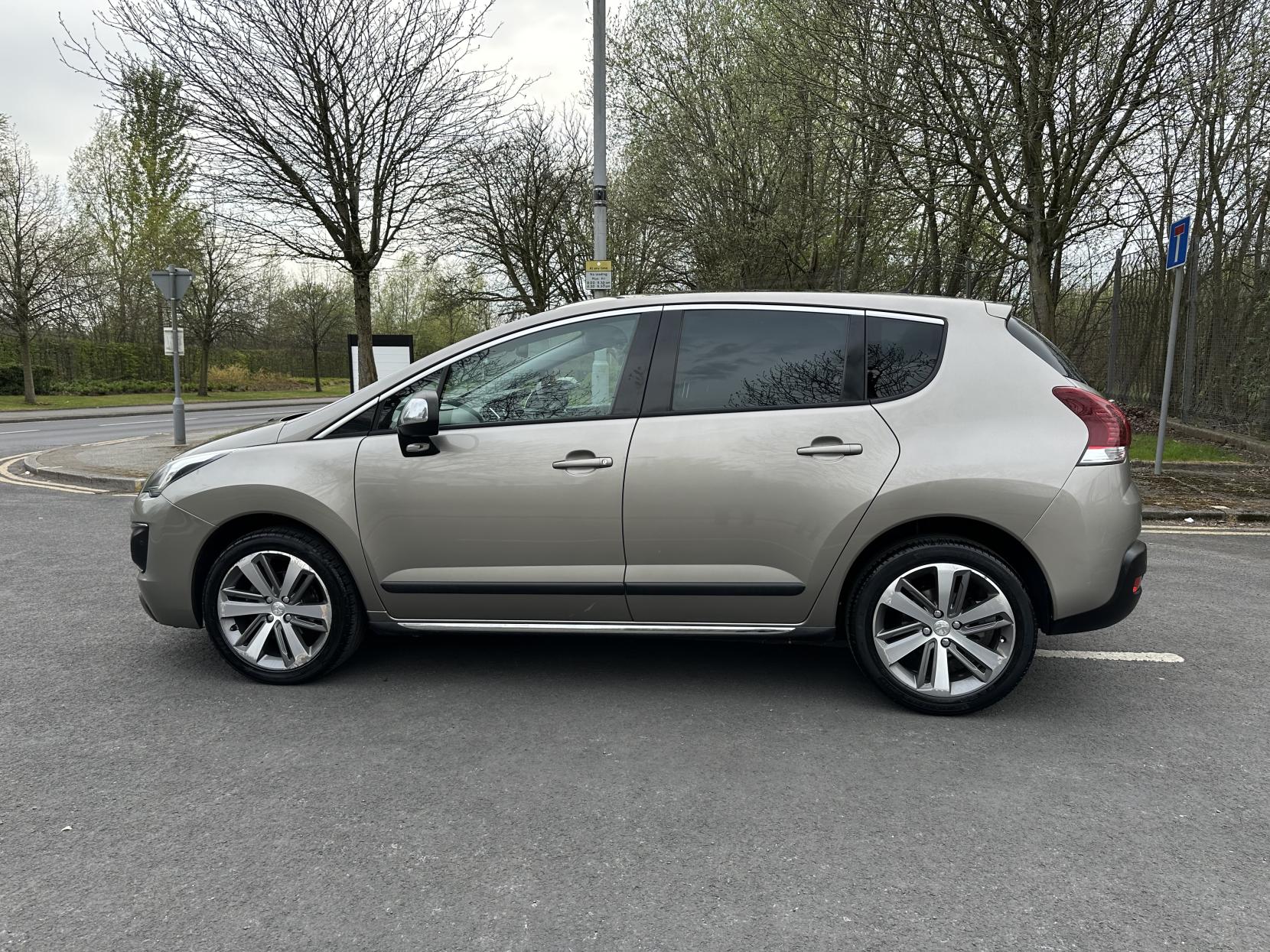 Peugeot 3008 1.6 BlueHDi Allure SUV 5dr Diesel EAT Euro 6 (s/s) (120 ps)