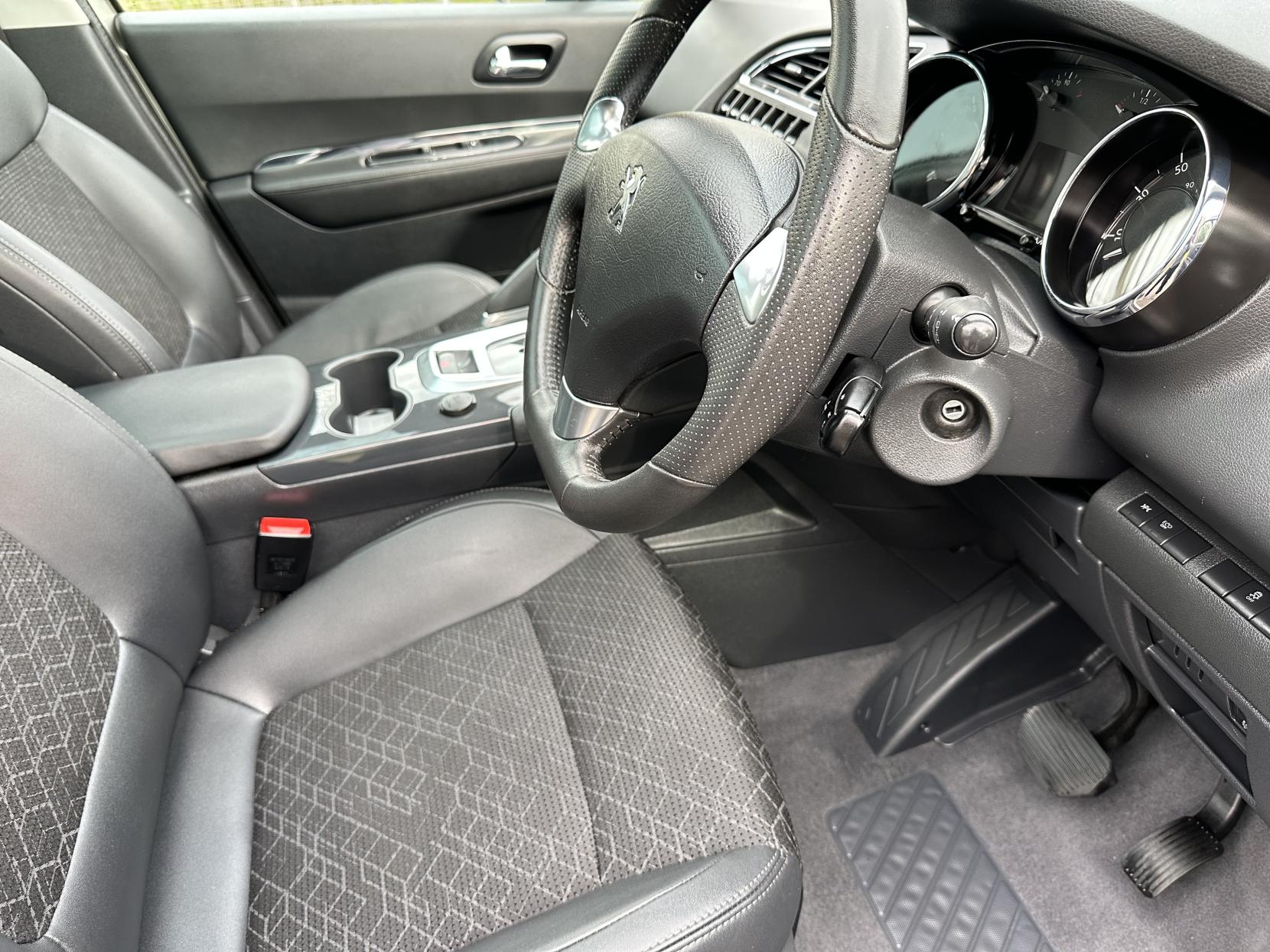 Peugeot 3008 1.6 BlueHDi Allure SUV 5dr Diesel EAT Euro 6 (s/s) (120 ps)