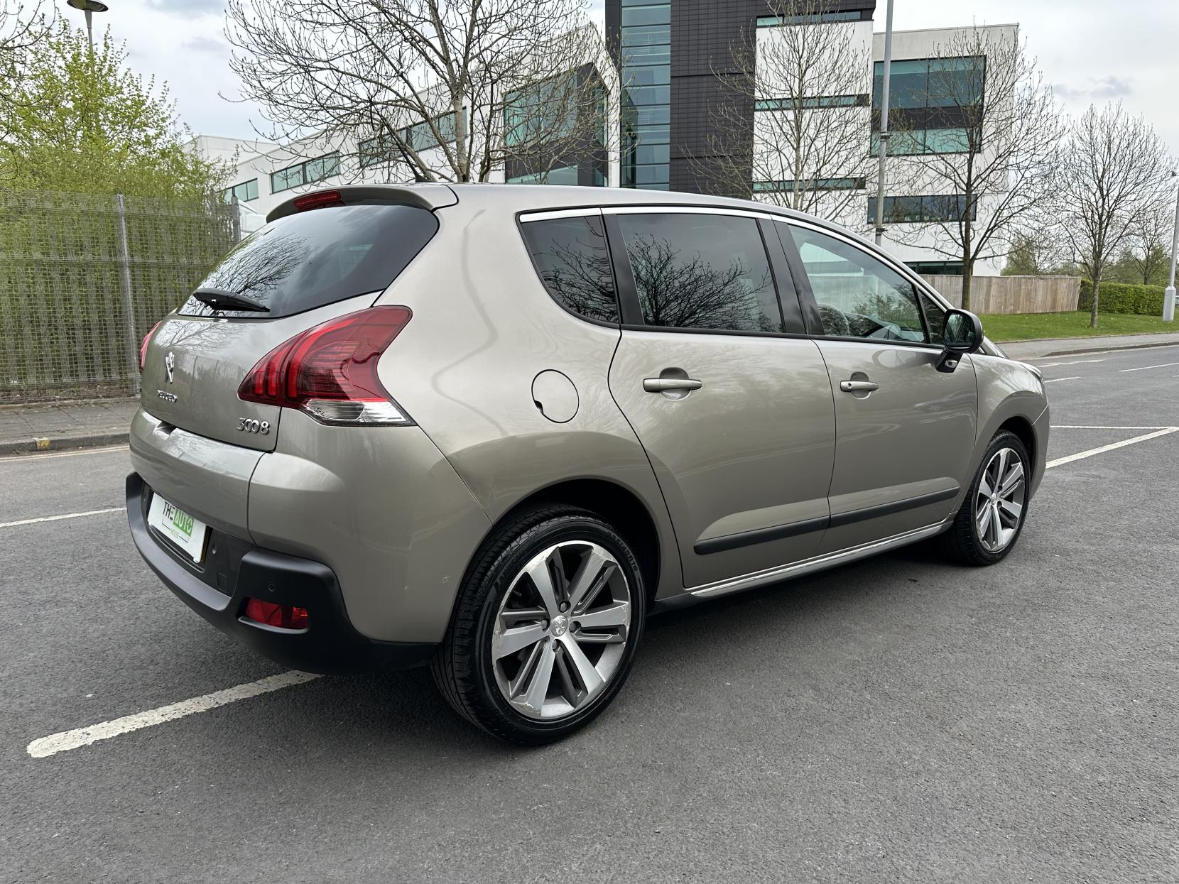 Peugeot 3008 1.6 BlueHDi Allure SUV 5dr Diesel EAT Euro 6 (s/s) (120 ps)