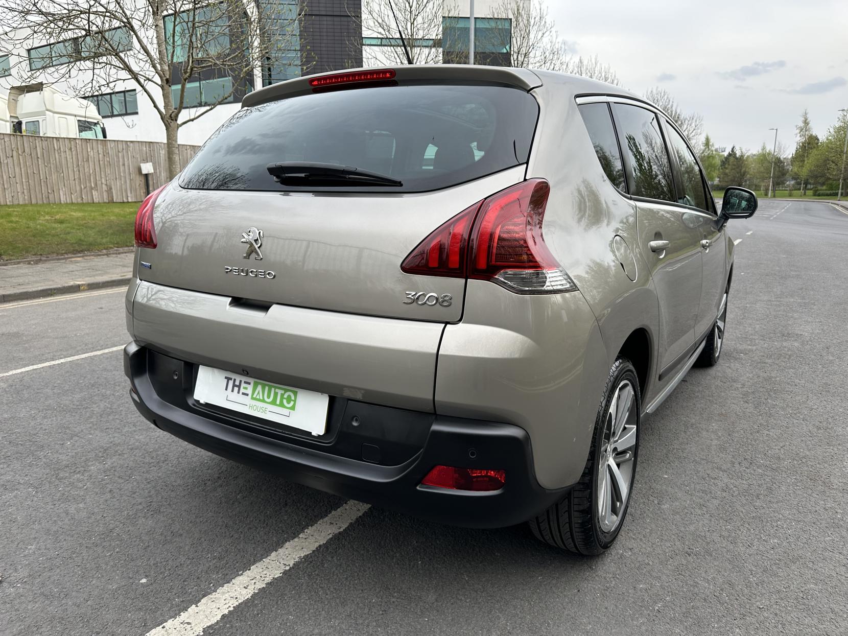 Peugeot 3008 1.6 BlueHDi Allure SUV 5dr Diesel EAT Euro 6 (s/s) (120 ps)
