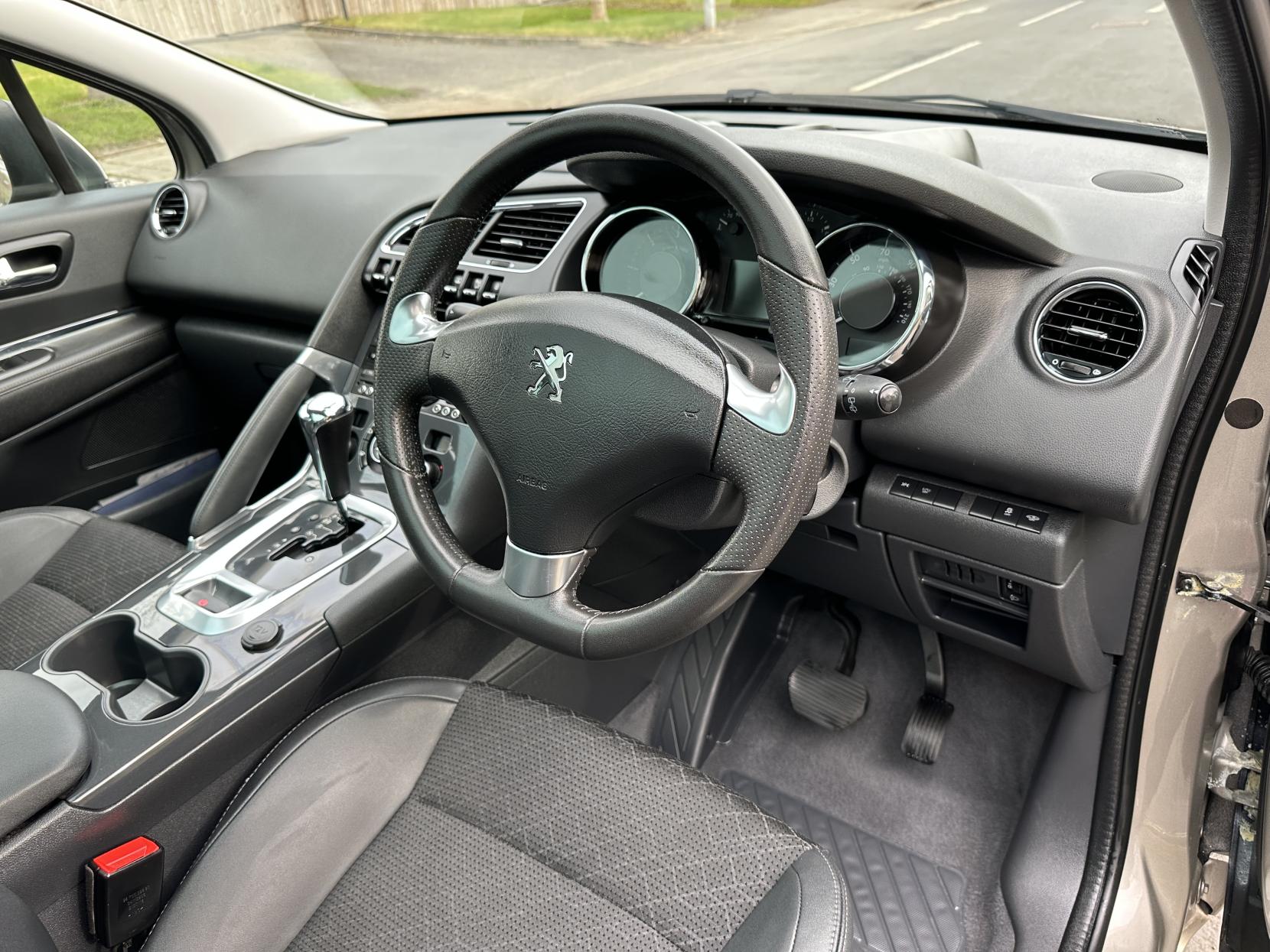 Peugeot 3008 1.6 BlueHDi Allure SUV 5dr Diesel EAT Euro 6 (s/s) (120 ps)
