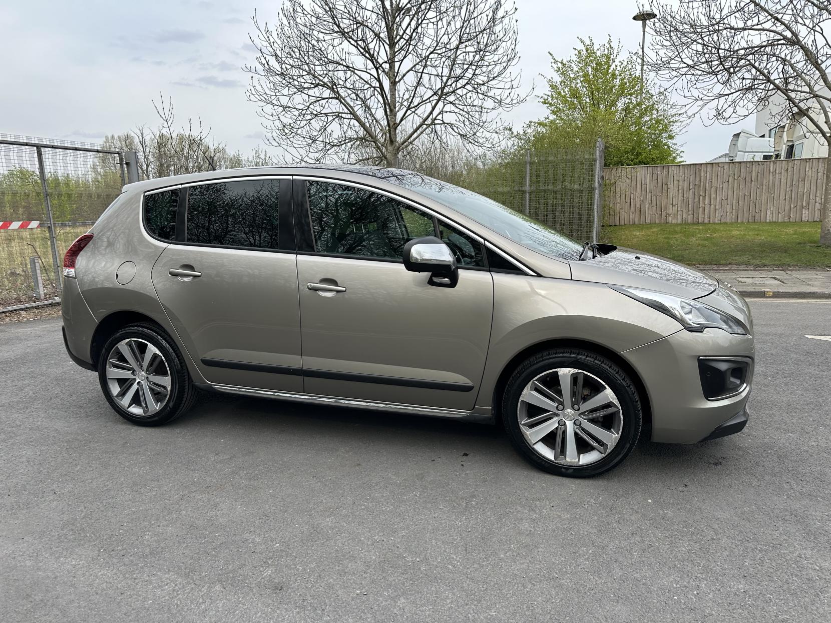 Peugeot 3008 1.6 BlueHDi Allure SUV 5dr Diesel EAT Euro 6 (s/s) (120 ps)