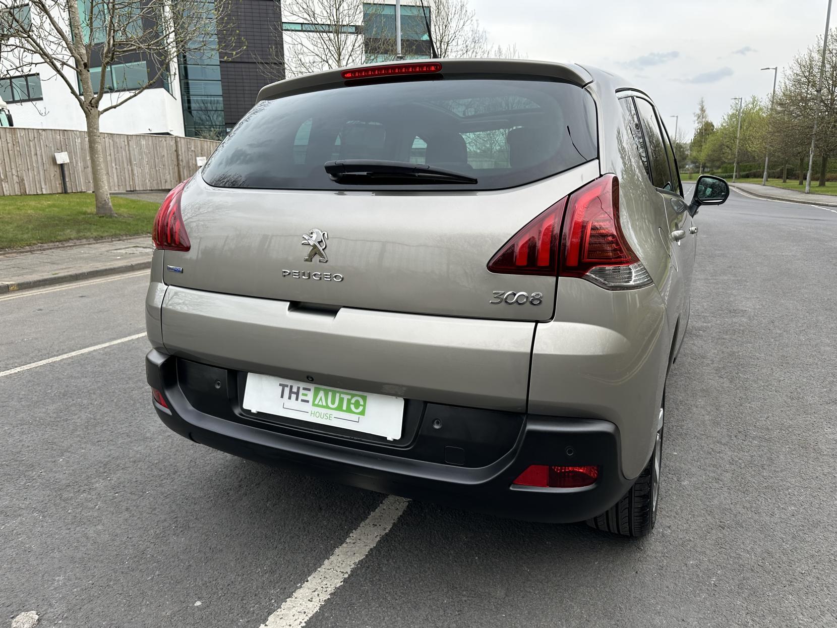 Peugeot 3008 1.6 BlueHDi Allure SUV 5dr Diesel EAT Euro 6 (s/s) (120 ps)