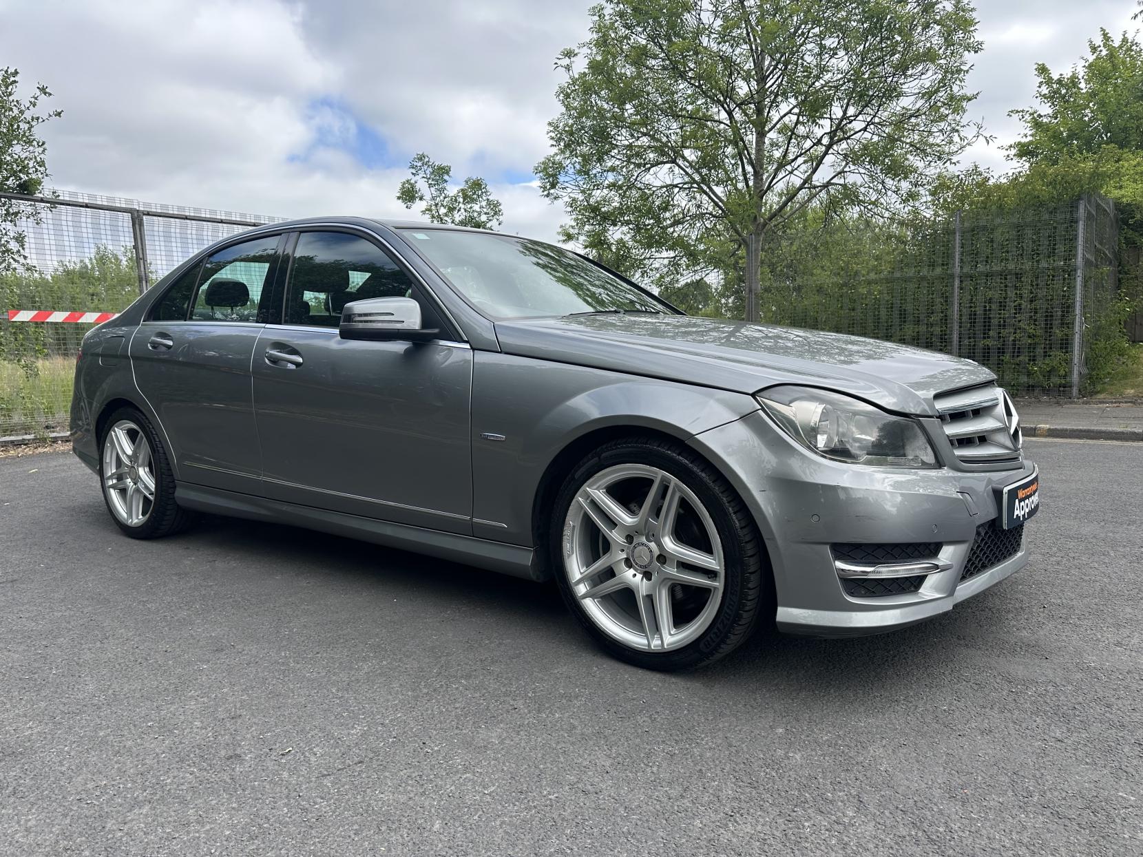 Mercedes-Benz C Class 2.1 C220 CDI BlueEfficiency Sport Saloon 4dr Diesel G-Tronic+ Euro 5 (s/s) (170 ps)