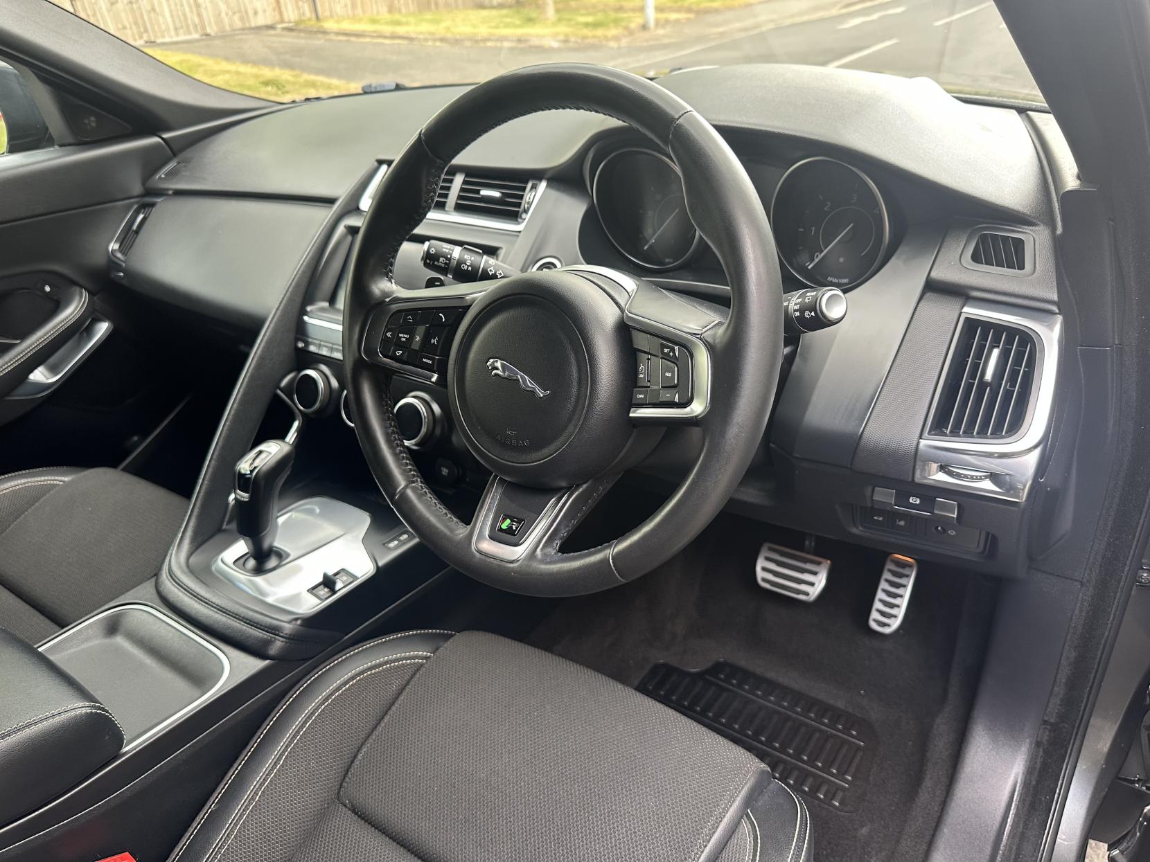 Jaguar E-PACE 2.0 D180 R-Dynamic SUV 5dr Diesel Auto AWD Euro 6 (s/s) (180 ps)