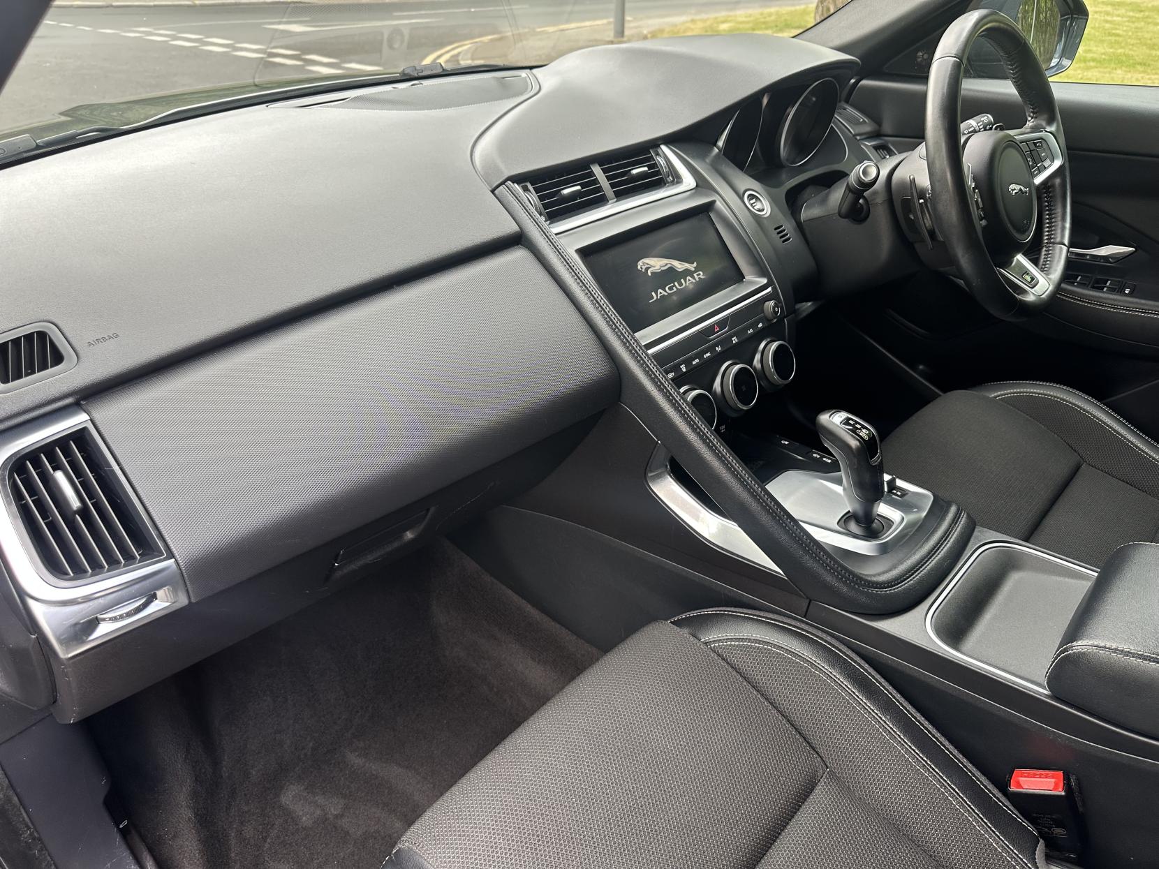 Jaguar E-PACE 2.0 D180 R-Dynamic SUV 5dr Diesel Auto AWD Euro 6 (s/s) (180 ps)