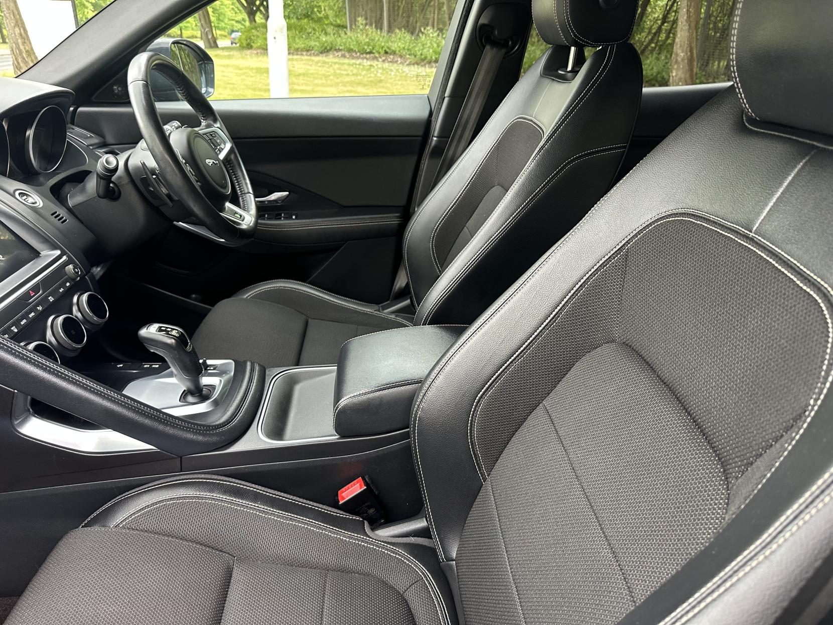 Jaguar E-PACE 2.0 D180 R-Dynamic SUV 5dr Diesel Auto AWD Euro 6 (s/s) (180 ps)