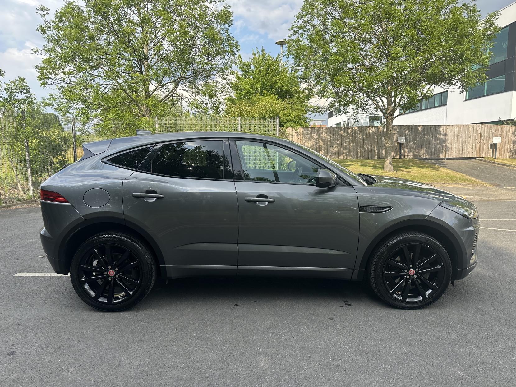 Jaguar E-PACE 2.0 D180 R-Dynamic SUV 5dr Diesel Auto AWD Euro 6 (s/s) (180 ps)