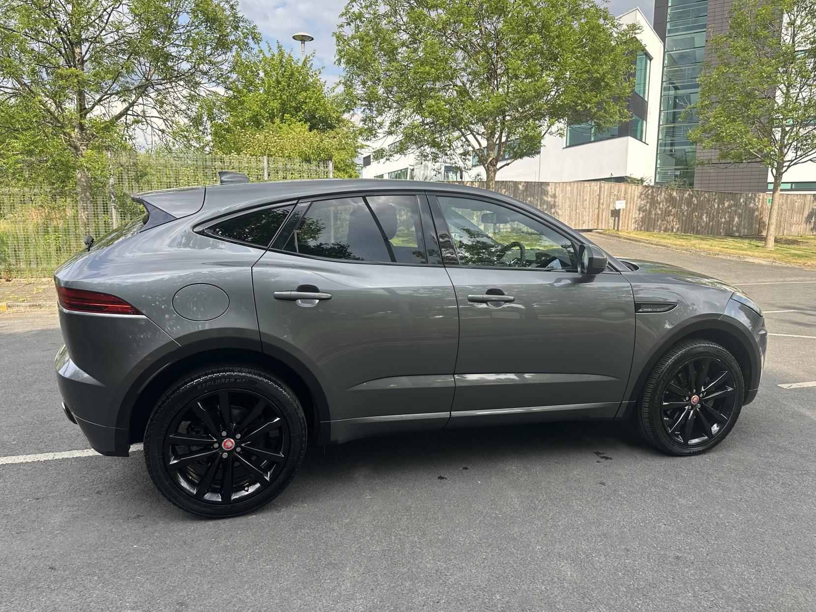 Jaguar E-PACE 2.0 D180 R-Dynamic SUV 5dr Diesel Auto AWD Euro 6 (s/s) (180 ps)