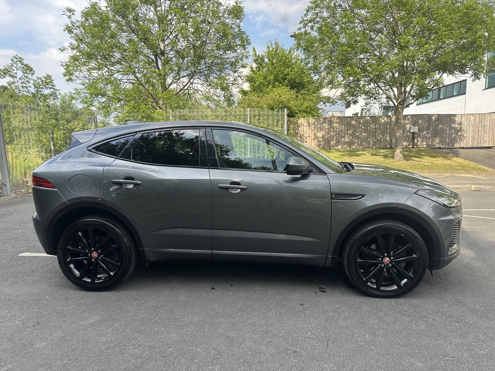 Jaguar E-PACE 2.0 D180 R-Dynamic SUV 5dr Diesel Auto AWD Euro 6 (s/s) (180 ps)