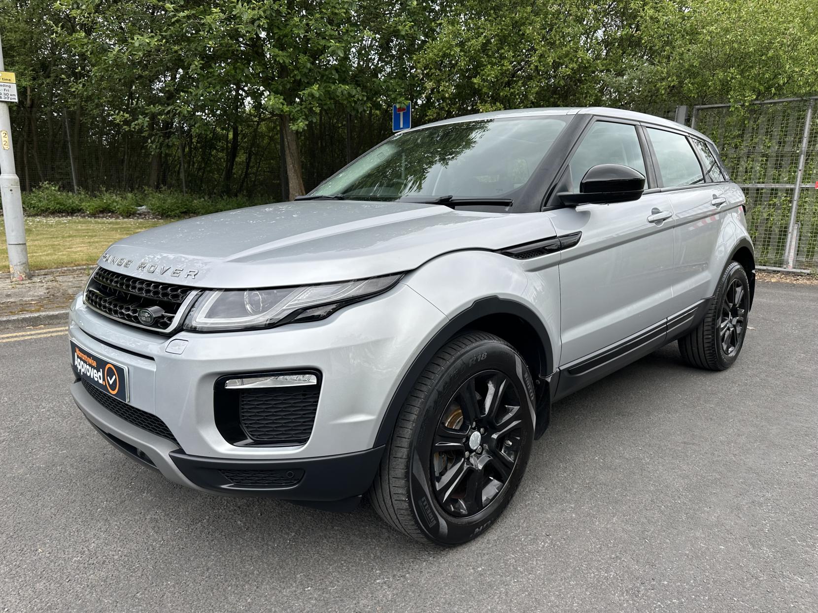 Land Rover Range Rover Evoque 2.0 TD4 SE Tech SUV 5dr Diesel Manual 4WD Euro 6 (s/s) (180 ps)