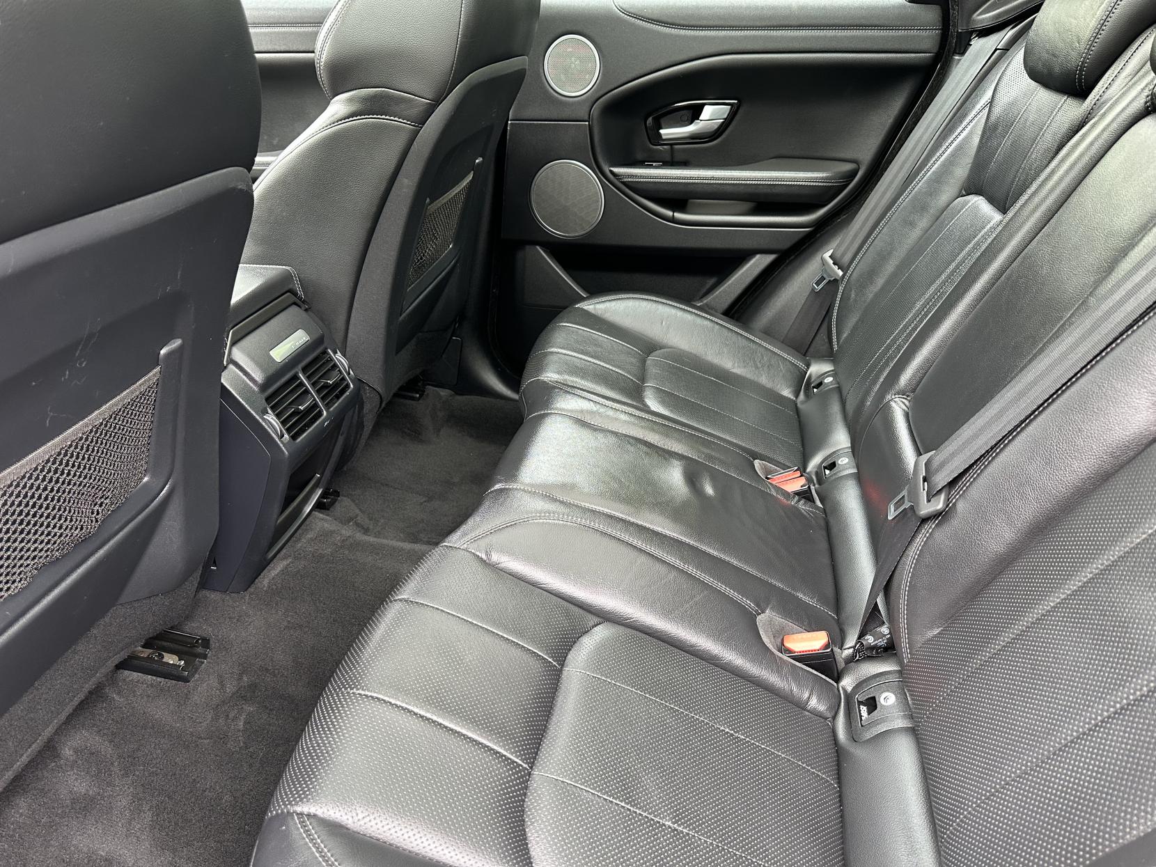 Land Rover Range Rover Evoque 2.0 TD4 SE Tech SUV 5dr Diesel Manual 4WD Euro 6 (s/s) (180 ps)
