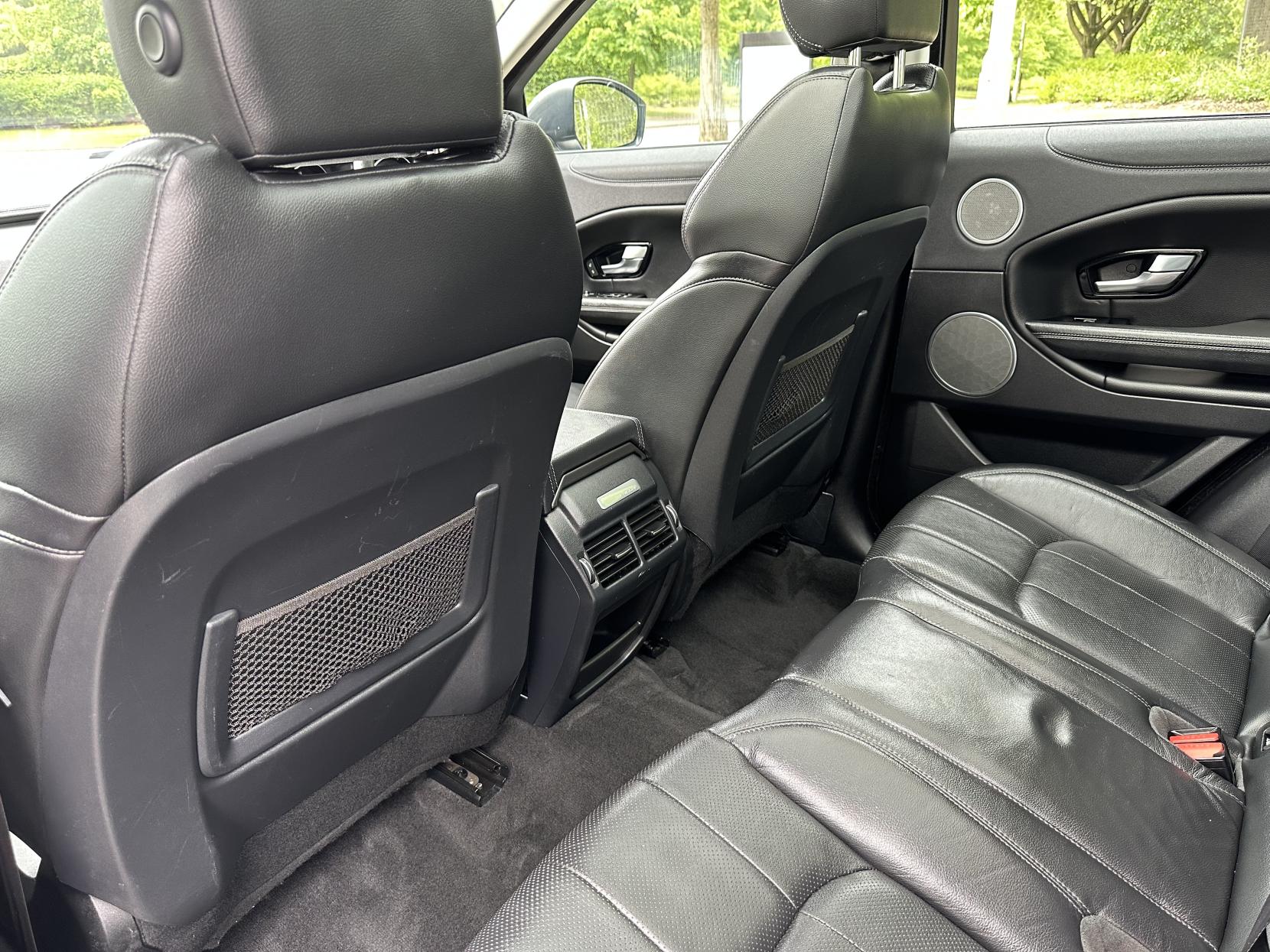 Land Rover Range Rover Evoque 2.0 TD4 SE Tech SUV 5dr Diesel Manual 4WD Euro 6 (s/s) (180 ps)