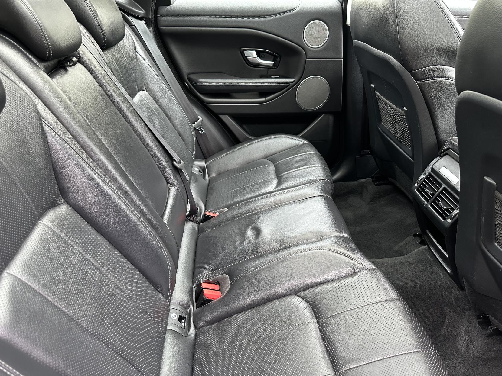 Land Rover Range Rover Evoque 2.0 TD4 SE Tech SUV 5dr Diesel Manual 4WD Euro 6 (s/s) (180 ps)