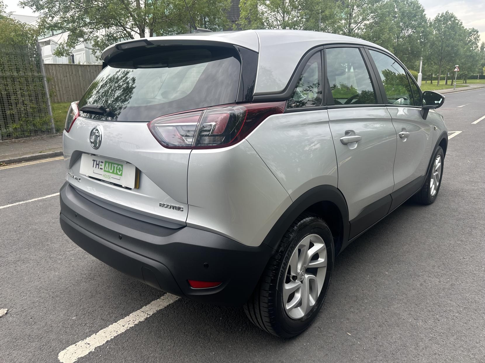 Vauxhall Crossland X 1.2 Turbo ecoTEC GPF SE Nav SUV 5dr Petrol Manual Euro 6 (s/s) (110 ps)