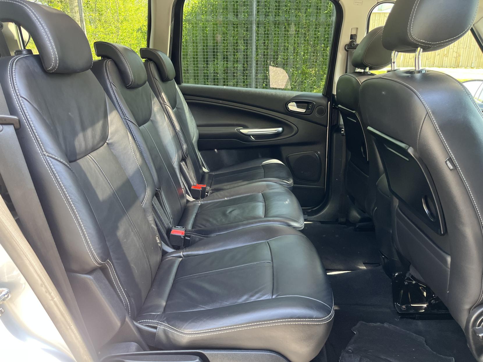 Ford Galaxy 2.0 TDCi Titanium X MPV 5dr Diesel Manual Euro 5 (163 ps)