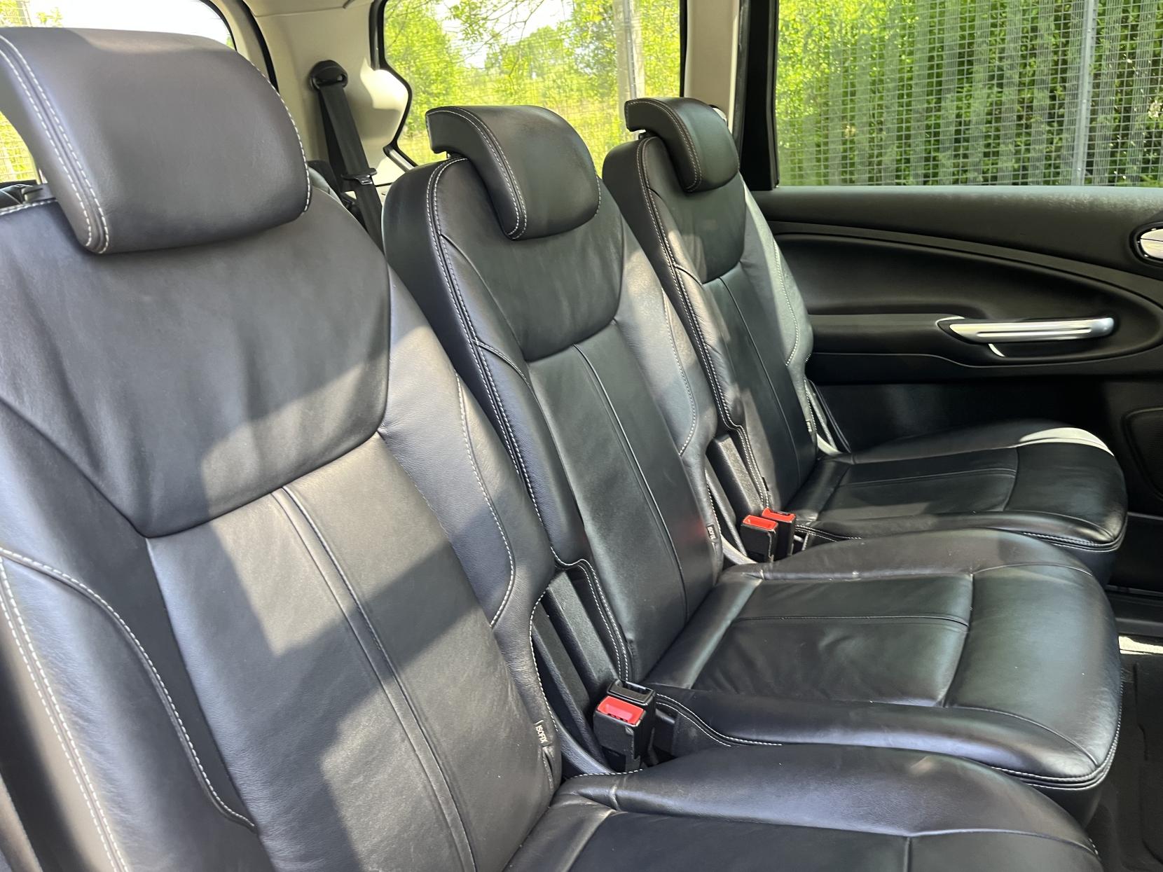 Ford Galaxy 2.0 TDCi Titanium X MPV 5dr Diesel Manual Euro 5 (163 ps)