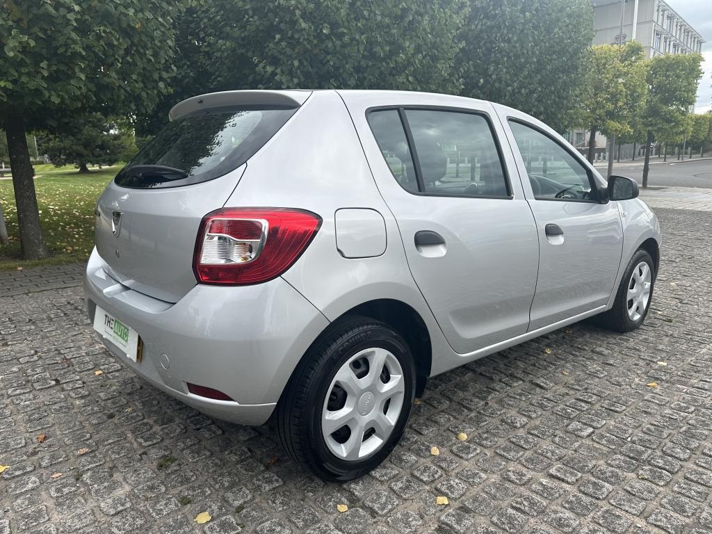 Dacia SANDERO DIESEL HATCHBACK 1.5 AMBIANCE DCI 5DR Manual