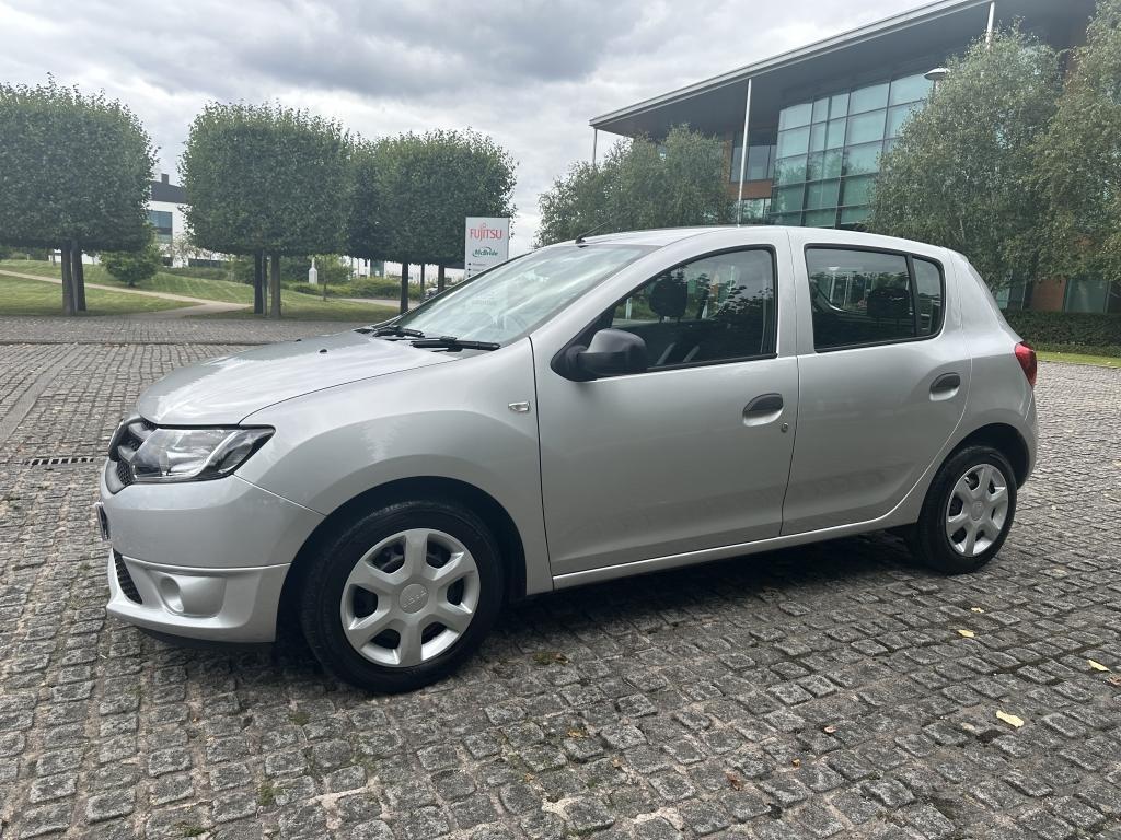 Dacia SANDERO DIESEL HATCHBACK 1.5 AMBIANCE DCI 5DR Manual