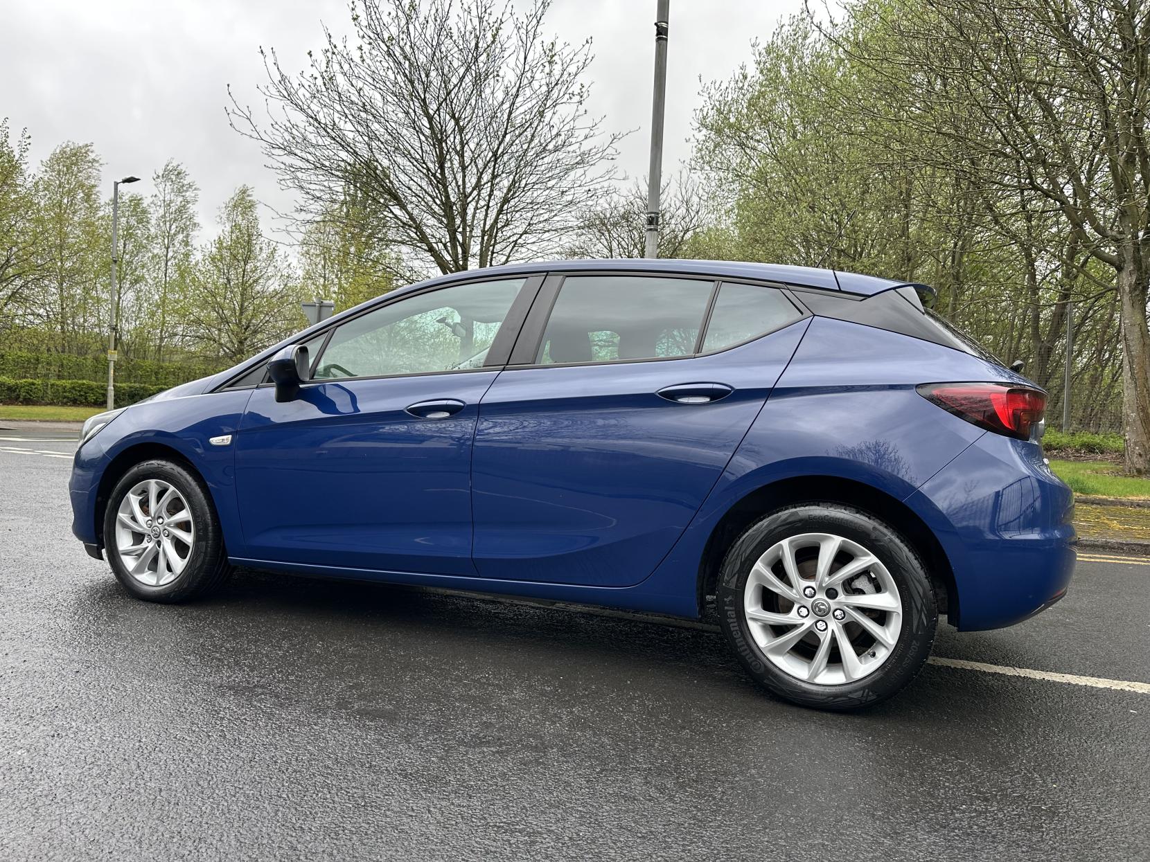 Vauxhall Astra 1.5 Turbo D Business Edition Nav Hatchback 5dr Diesel Manual Euro 6 (s/s) (105 ps)