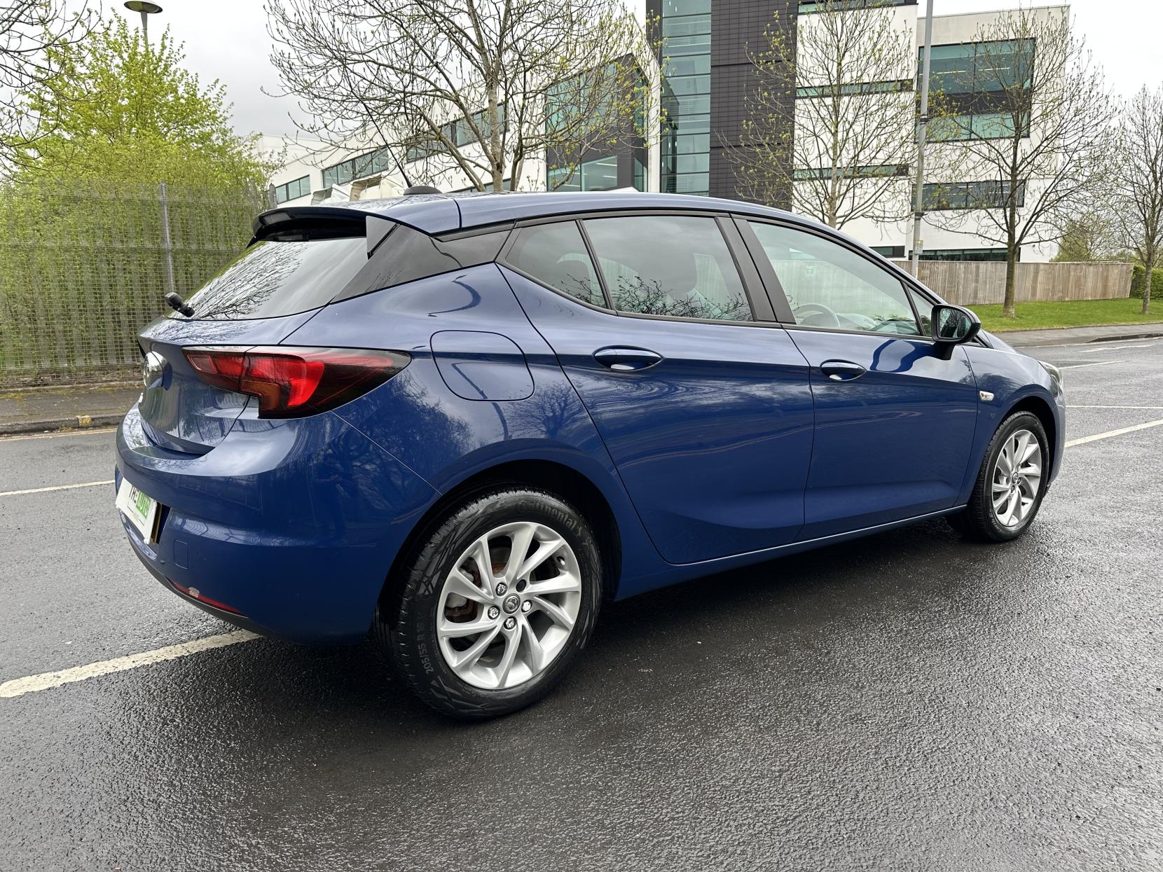 Vauxhall Astra 1.5 Turbo D Business Edition Nav Hatchback 5dr Diesel Manual Euro 6 (s/s) (105 ps)
