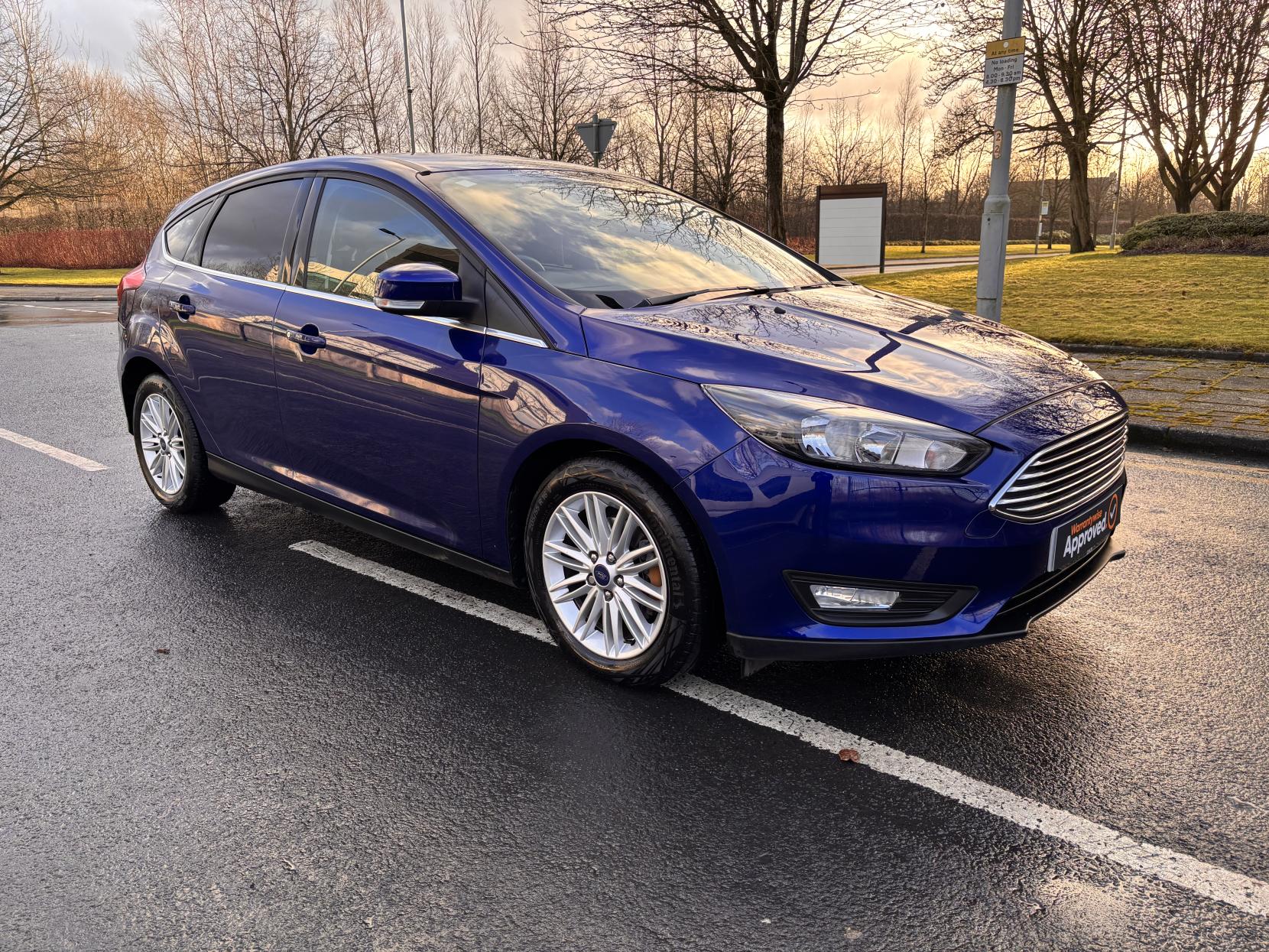 Ford Focus 1.0T EcoBoost Zetec Edition Hatchback 5dr Petrol Auto Euro 6 (s/s) (125 ps)