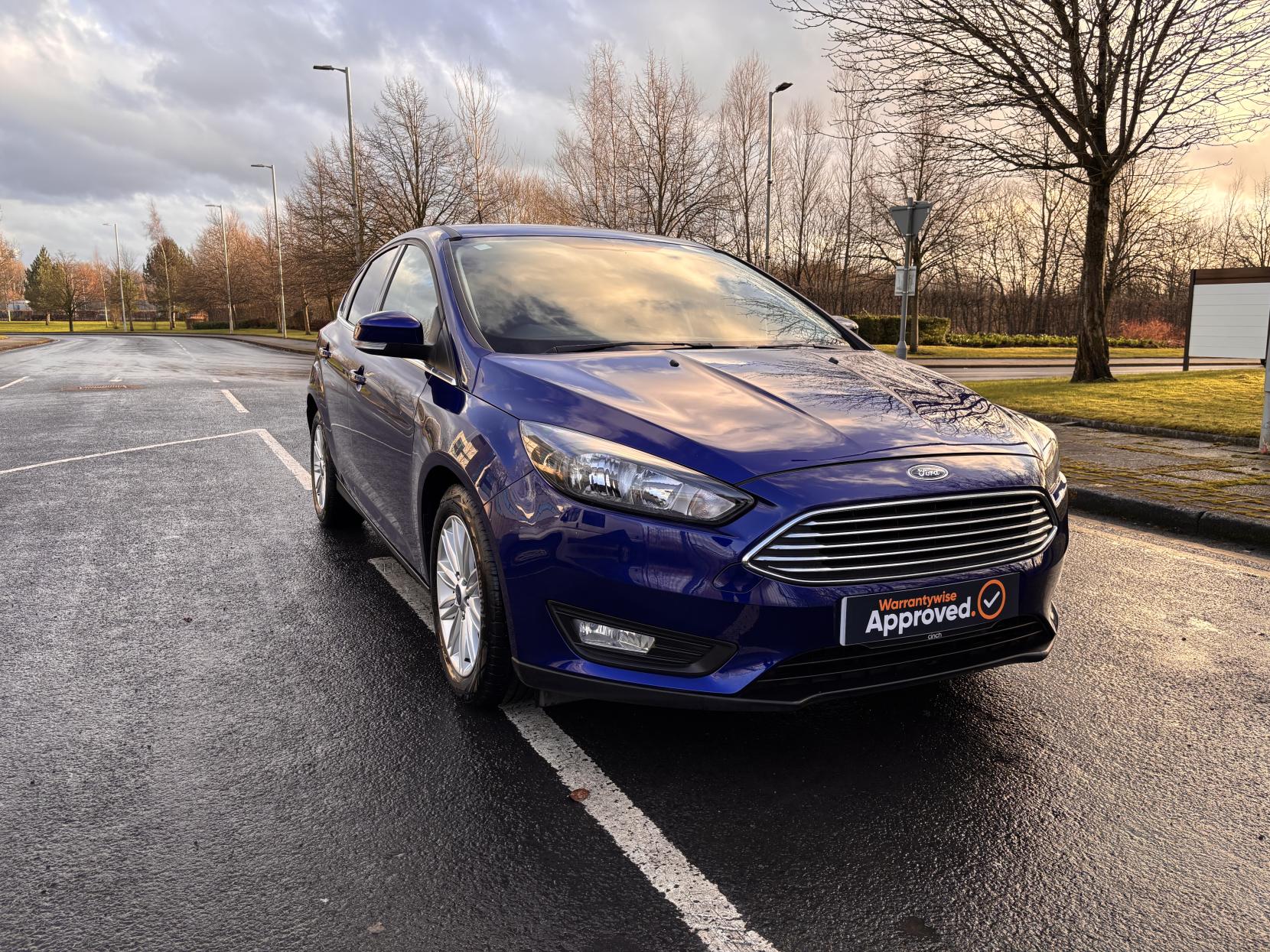 Ford Focus 1.0T EcoBoost Zetec Edition Hatchback 5dr Petrol Auto Euro 6 (s/s) (125 ps)